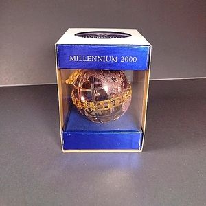 2000 Wallace Silversmiths Millennium Christmas Ornament Children Are The Future